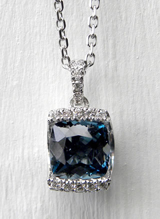 Ketting met hanger nr2816